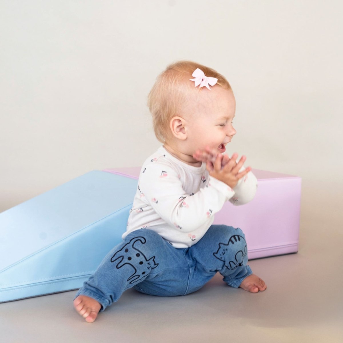 soft play set met modulaire foamblokken voor baby's peuters en kleuters