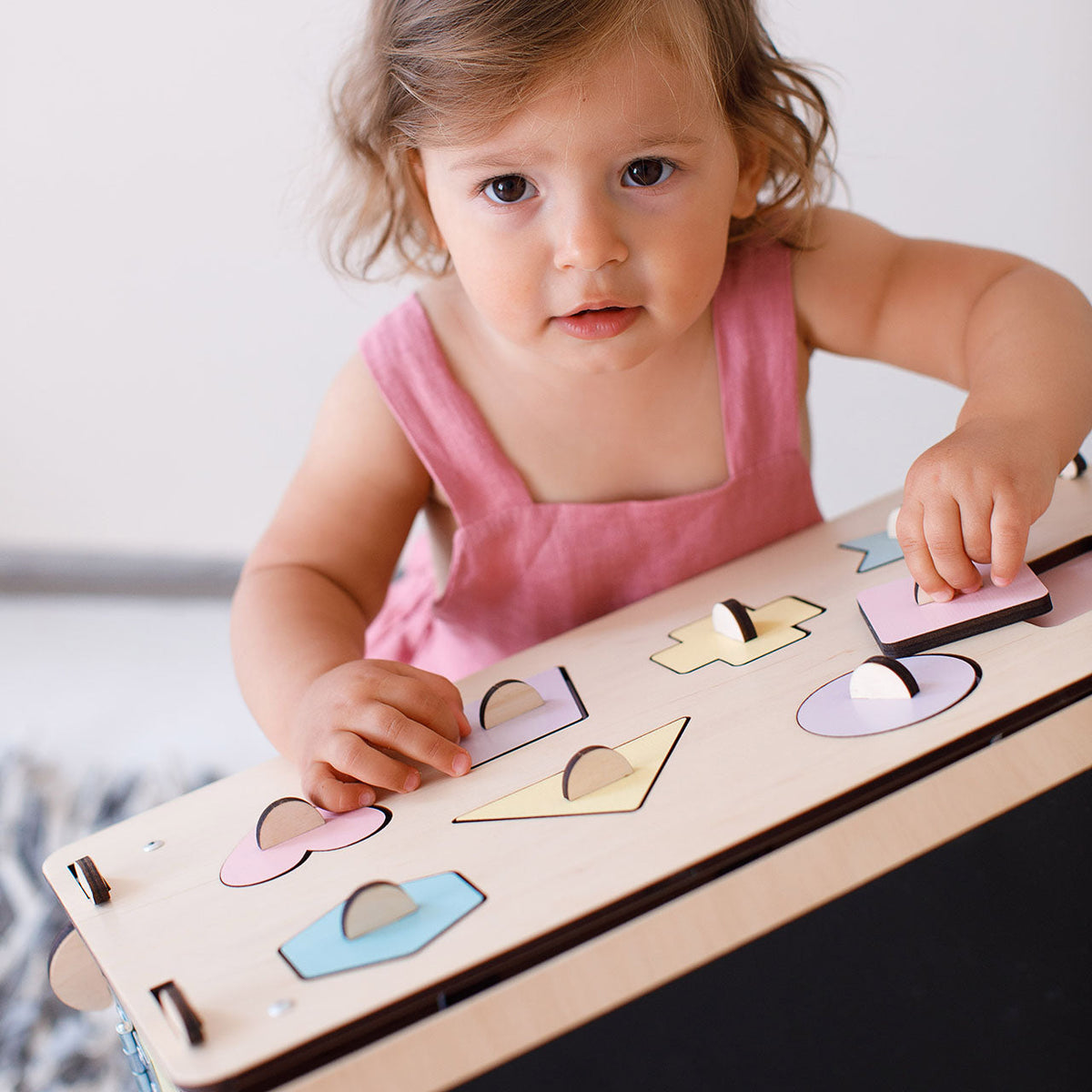 Activity Board Haus Natura Pastell – Limitierte Edition