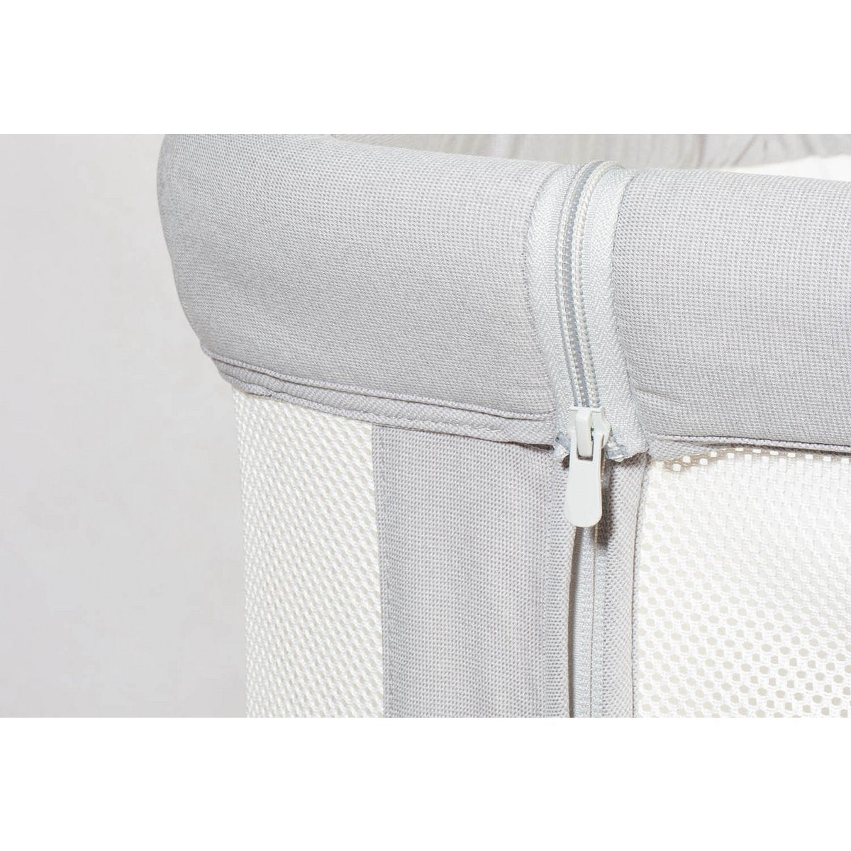 Bijzetbed Hedi – co-sleeper met matras – productbeeld 2