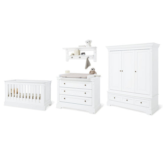 Babyzimmer Emilia breit – 4-teilig mit großem Kleiderschrank