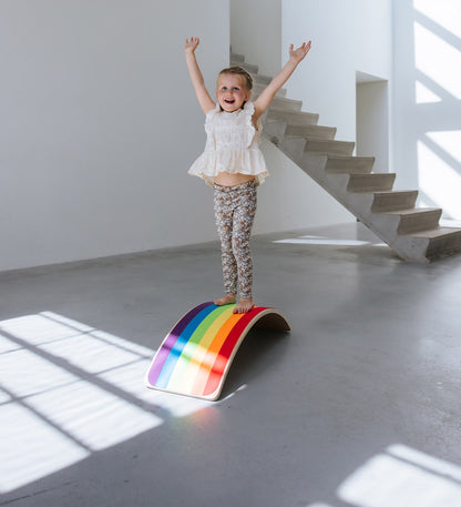 Balance board - hout - met regenboog vilt