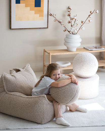 Wigiwama Biscuit beanbag - Fluffy chair to relax in