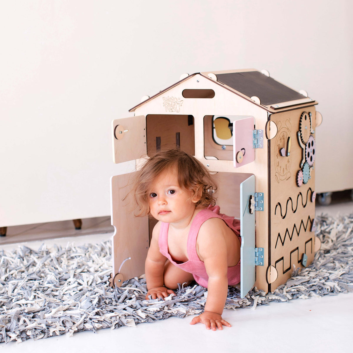 Activity Board Haus Natura Pastell – Limitierte Edition