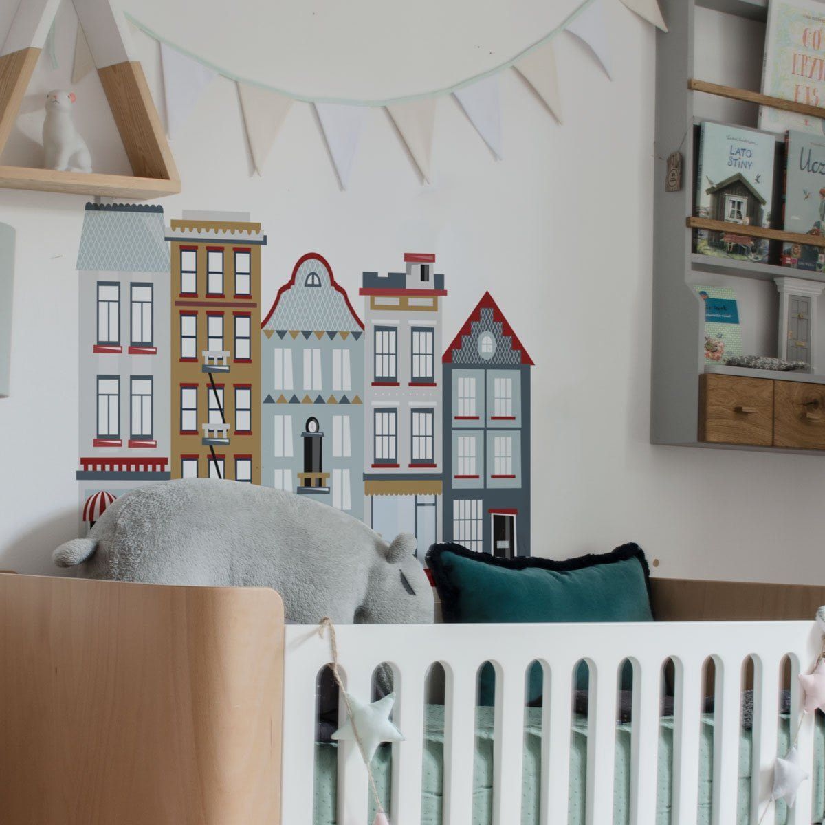 Dekornik Life In The City muursticker achter het bed