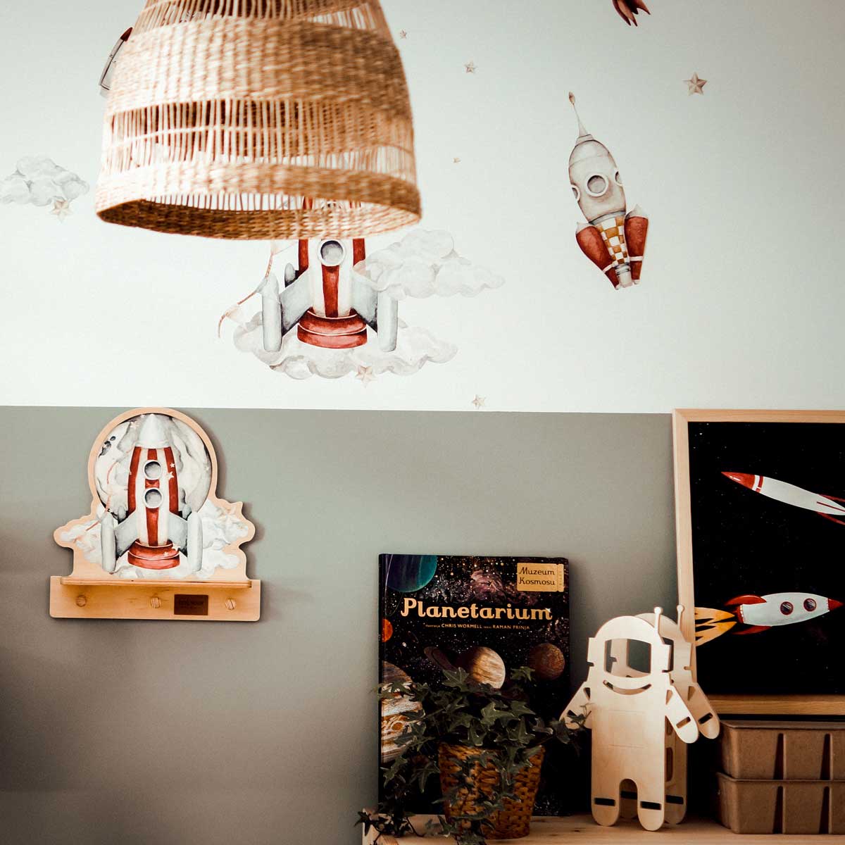 Dekornik Rocketship wandplank met 3 haakjes