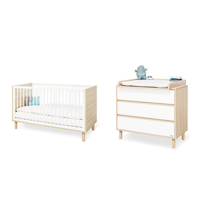 Großzügiger Raumfluss im Kinderzimmer, 2 Teile