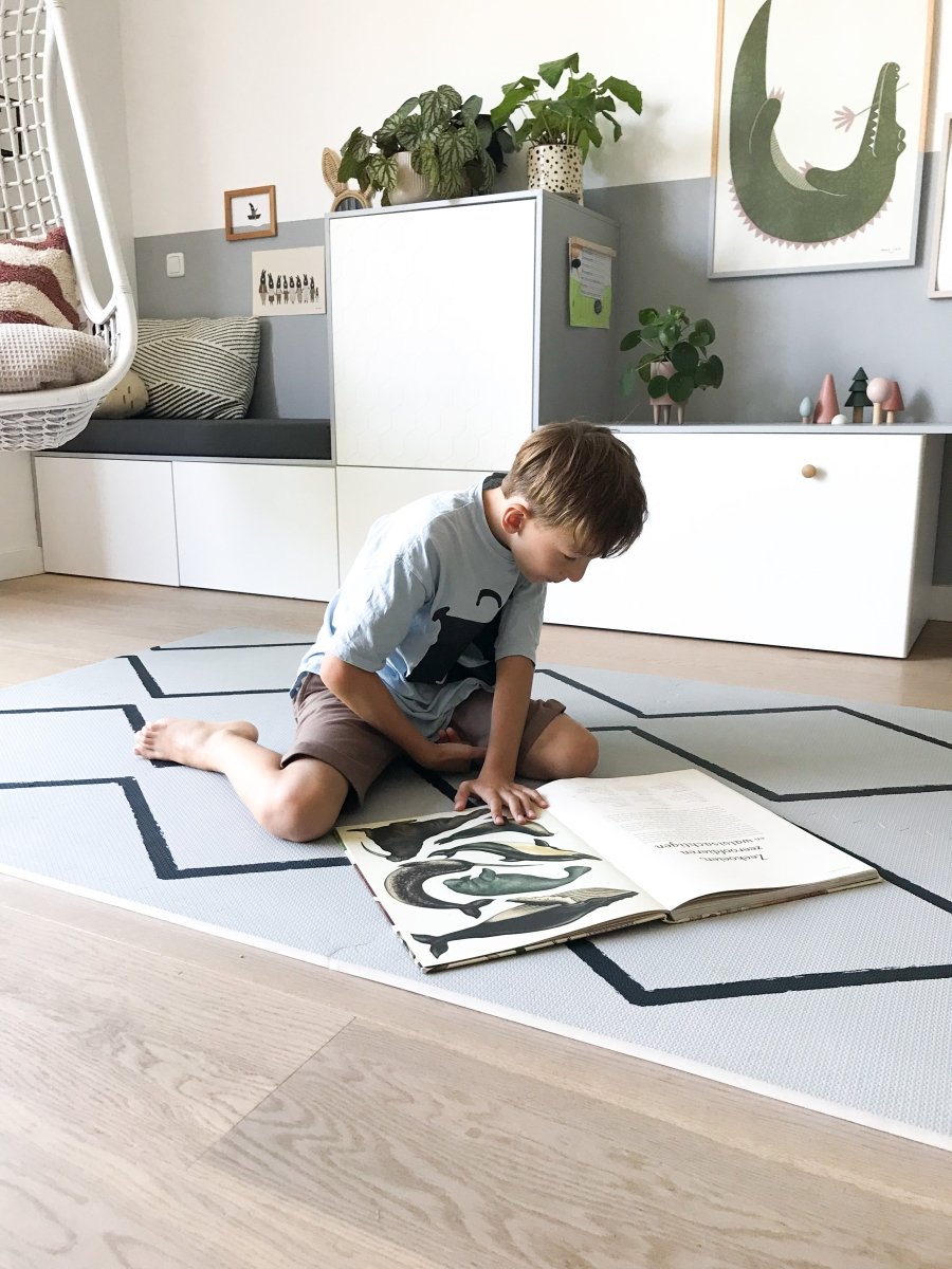 Eeveve speelmat Beni Bewolkt Grijs als zachte speelplek voor baby's en peuters