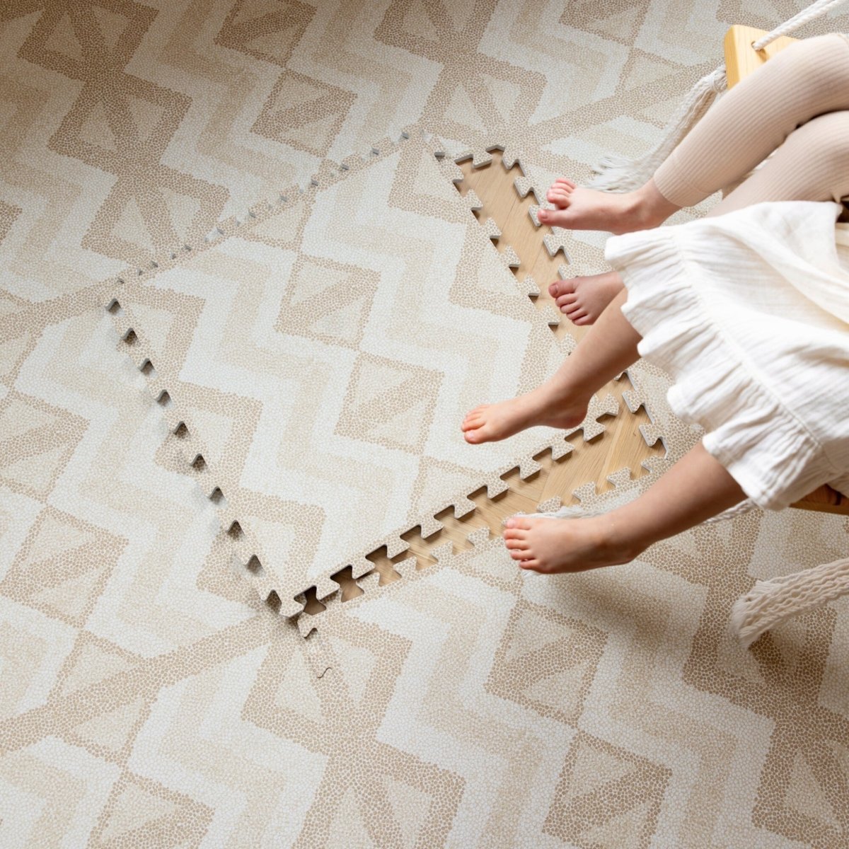 Eeveve speelmat Kilim Sand, tegels van 60 x 60 cm en 1,2 cm dik