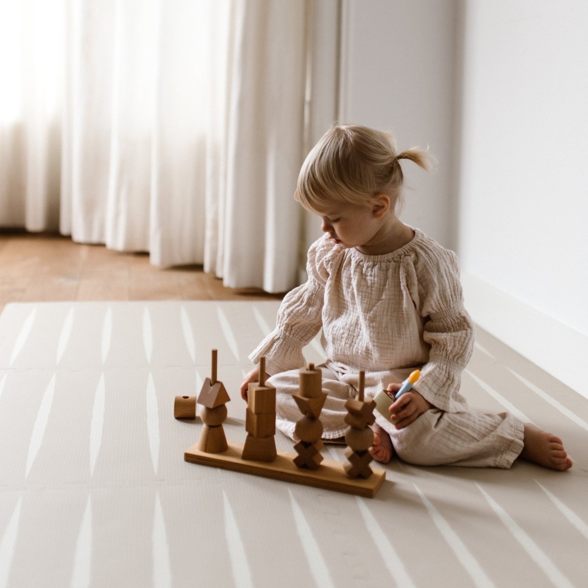 Eeveve speelmat Lucio Desert Sand, tegels van 60 x 60 cm en 1,2 cm dik