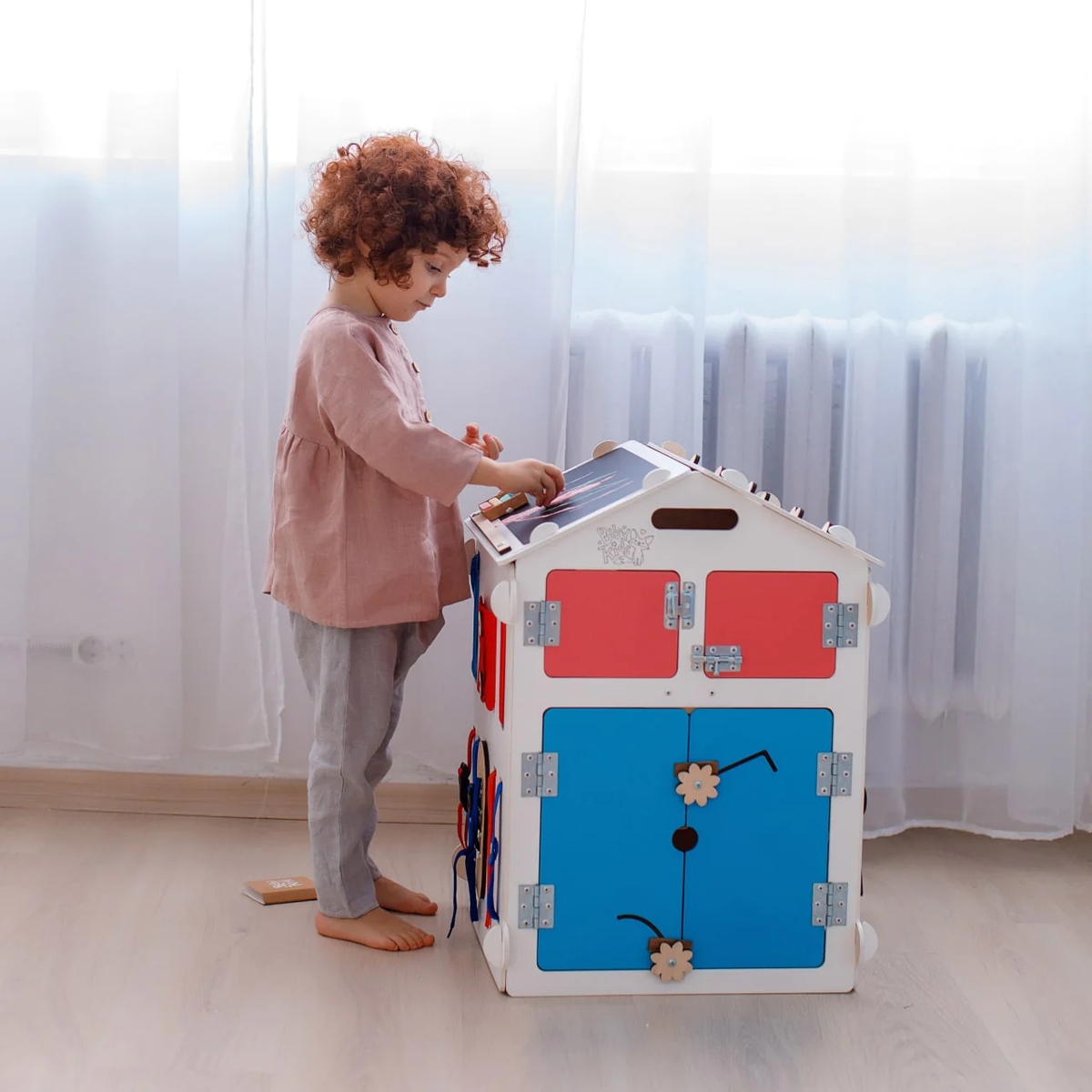 BusyBoard Sensory Play House - White
