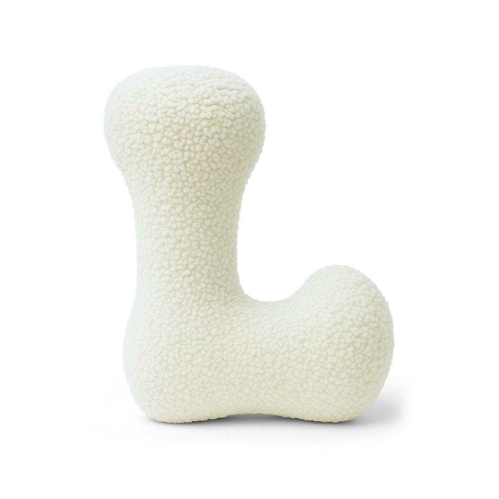 Bearly-Buchstabenkissen in Form des Buchstabens L, Creme, von MeowBaby