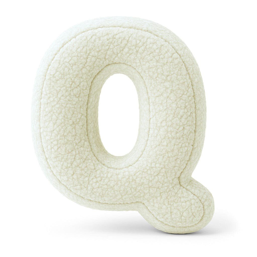 Bearly-Buchstabenkissen in Form des Buchstabens Q, Creme, von MeowBaby