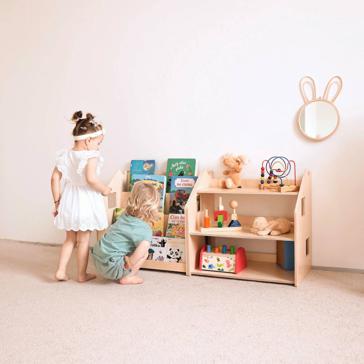 BusyKids boekenkast en speelgoedrek set – limited edition