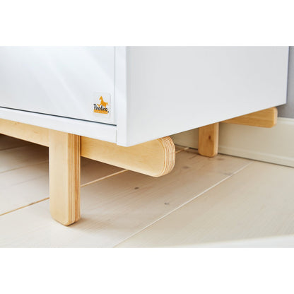 Babykamer Boks 2 - delige set - ledikant en commode - 