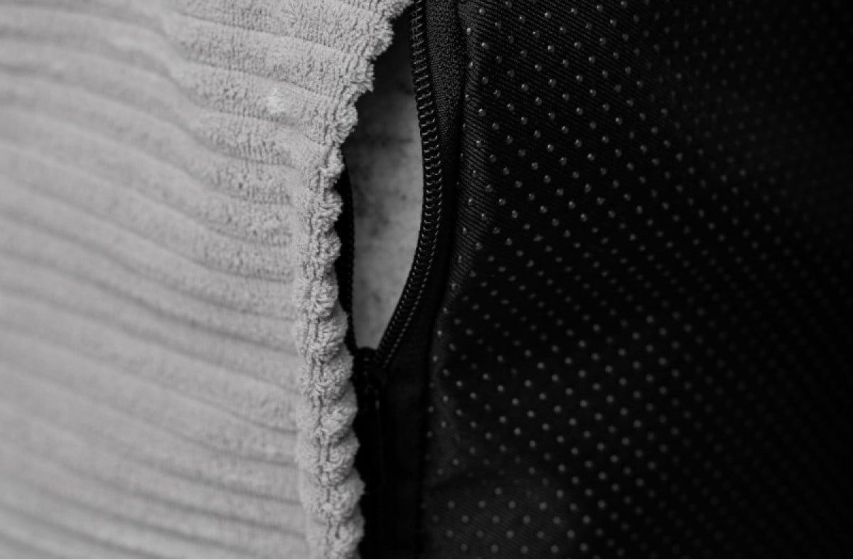 YappyHug beanbag Light grey – Ergonomische zitzak (80×70×50 cm)